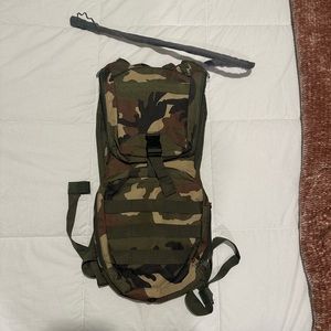 Camo hydropack